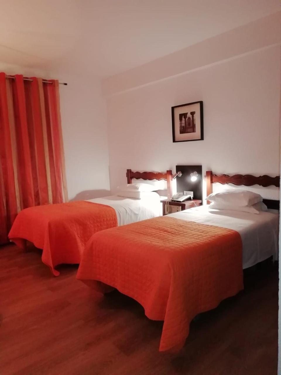 Hotel Brasa เอลวัช ภายนอก รูปภาพ